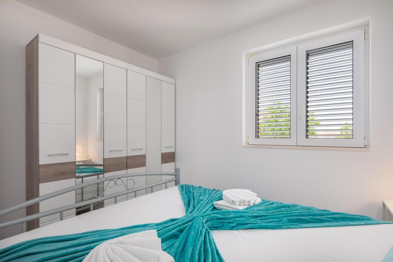 Vila Blanka Apartments ロゴズニッツァ エクステリア 写真