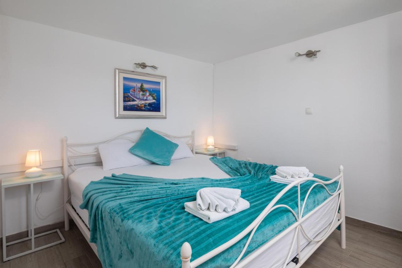 Vila Blanka Apartments ロゴズニッツァ エクステリア 写真