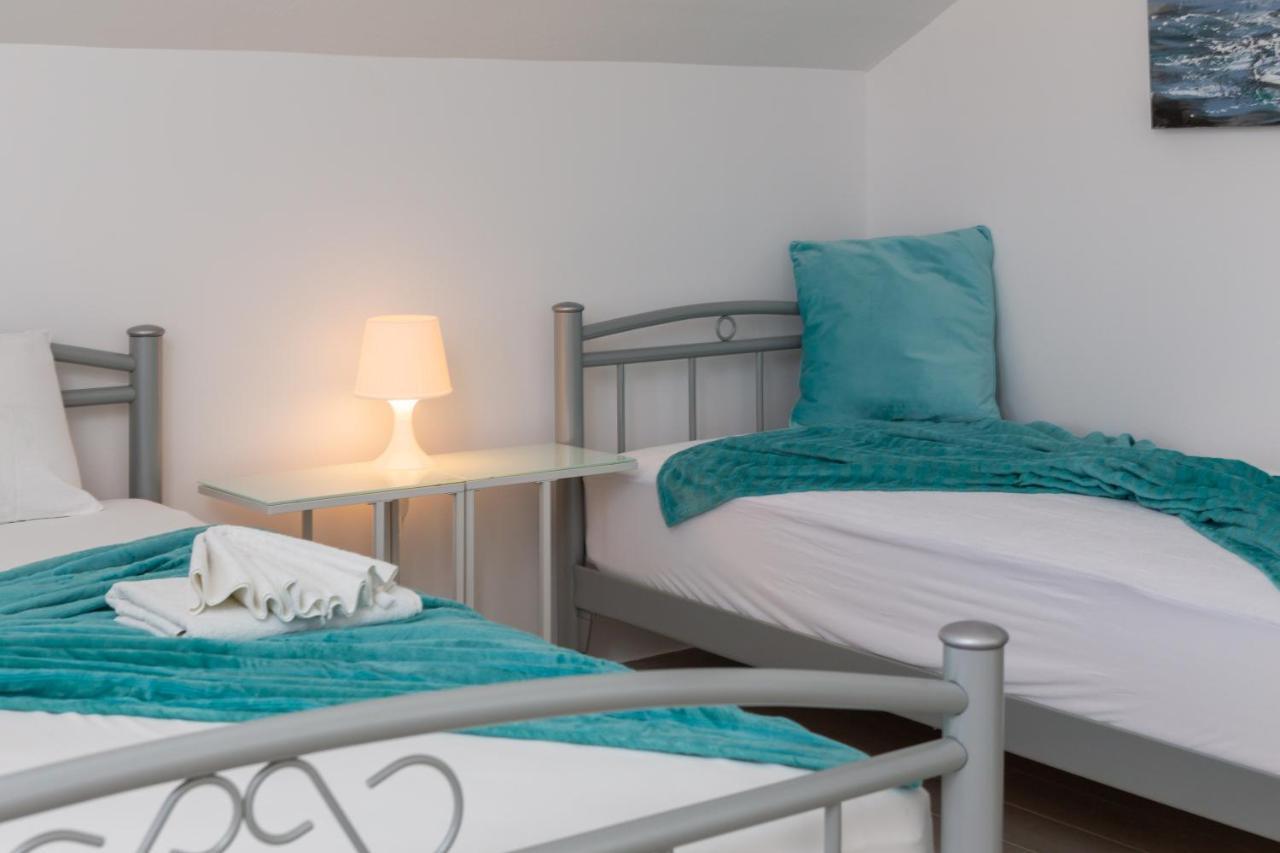 Vila Blanka Apartments ロゴズニッツァ エクステリア 写真